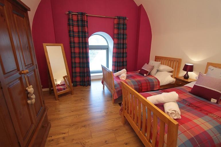 Hotel The Highland Club à Fort Augustus Extérieur photo